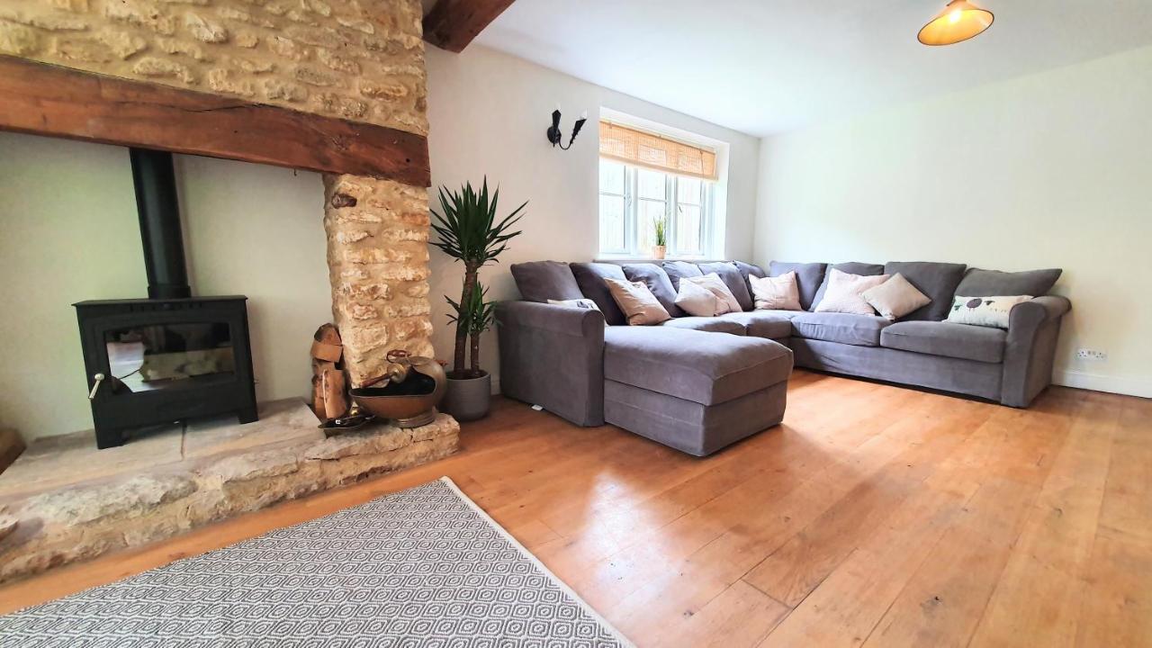 Glenfield Cottage - Secluded Luxury Deep In The Oxfordshire Countryside Wilcote Eksteriør billede